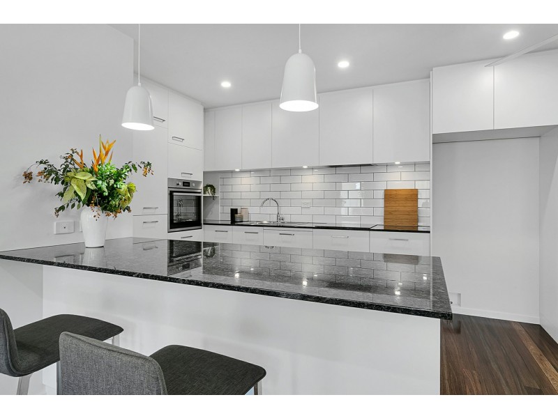 238 McManus Street, Whitfield QLD 4870