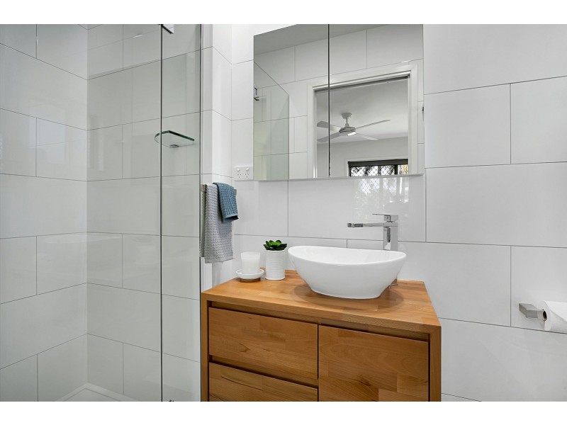 238 McManus Street, Whitfield QLD 4870