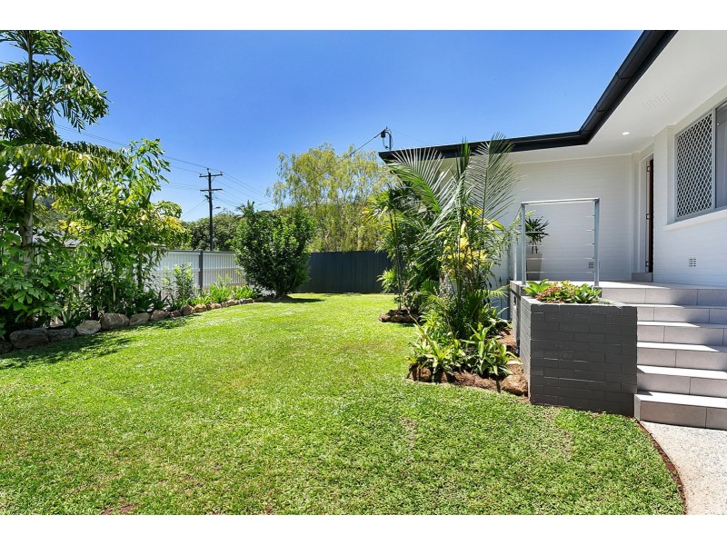 238 McManus Street, Whitfield QLD 4870