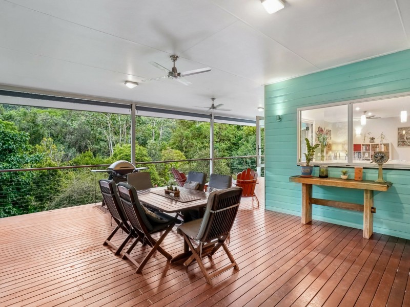 2-4 Leafy Close, Redlynch QLD 4870