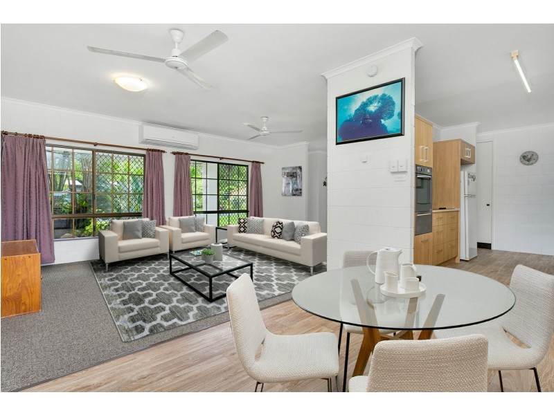 5 Ryan Close, Brinsmead QLD 4870