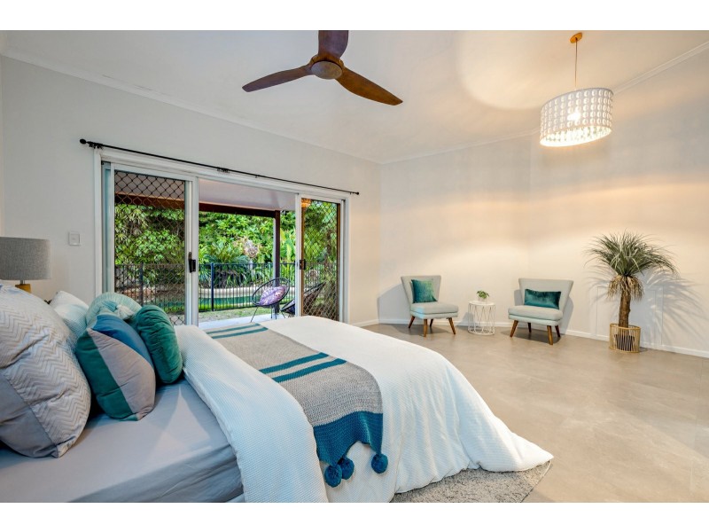 35 Junction Street, Edge Hill QLD 4870