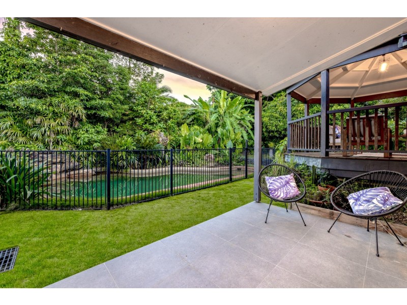 35 Junction Street, Edge Hill QLD 4870