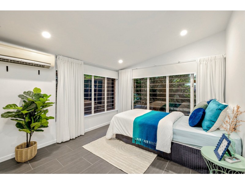 35 Junction Street, Edge Hill QLD 4870