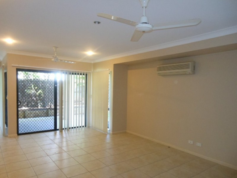 53 Chesterfield Close, Brinsmead QLD 4870