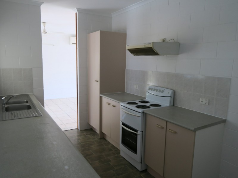 6 Redwood Street, Whitfield QLD 4870