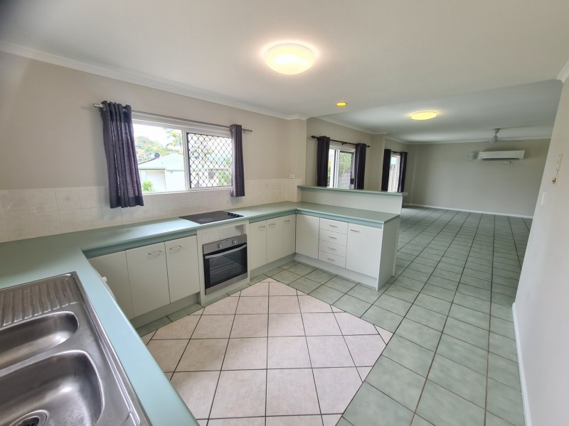 10/5 Brinsmead Terrace, Kanimbla QLD 4870