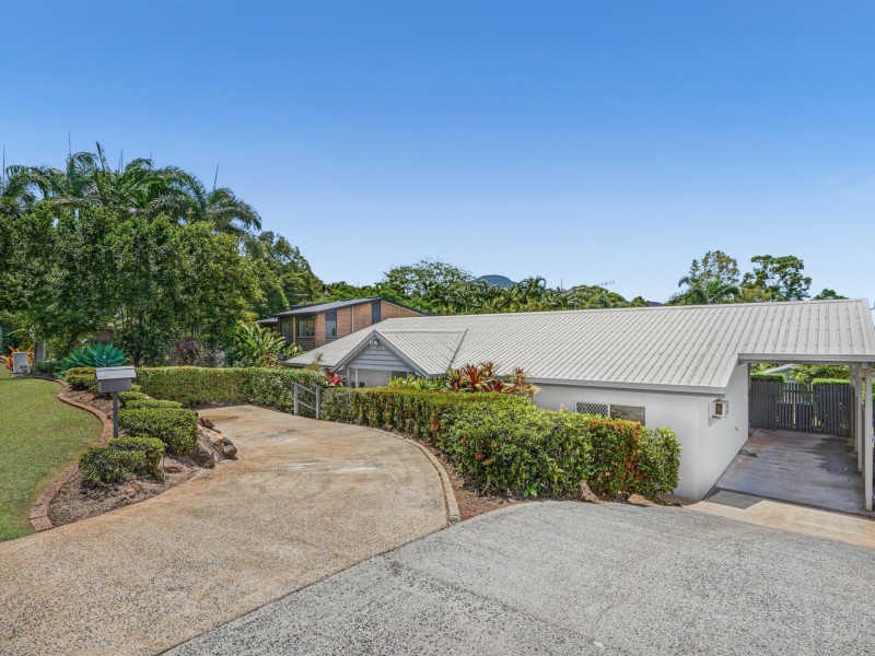 12 Eugenia Crescent,, Redlynch QLD 4870