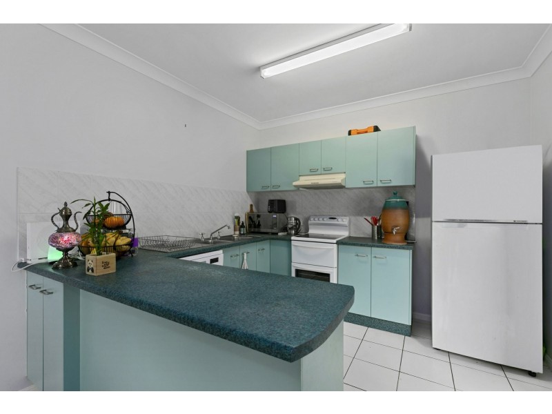 9 Lae Street, Trinity Beach QLD 4879