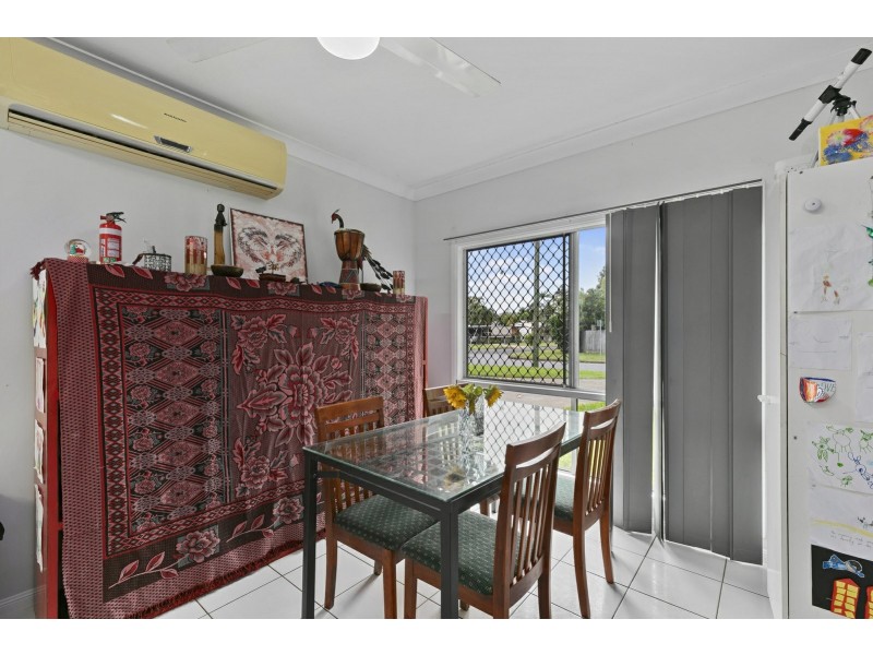 9 Lae Street, Trinity Beach QLD 4879