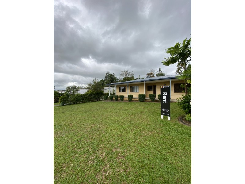 37 Hadrian Drive, Mooroobool QLD 4870