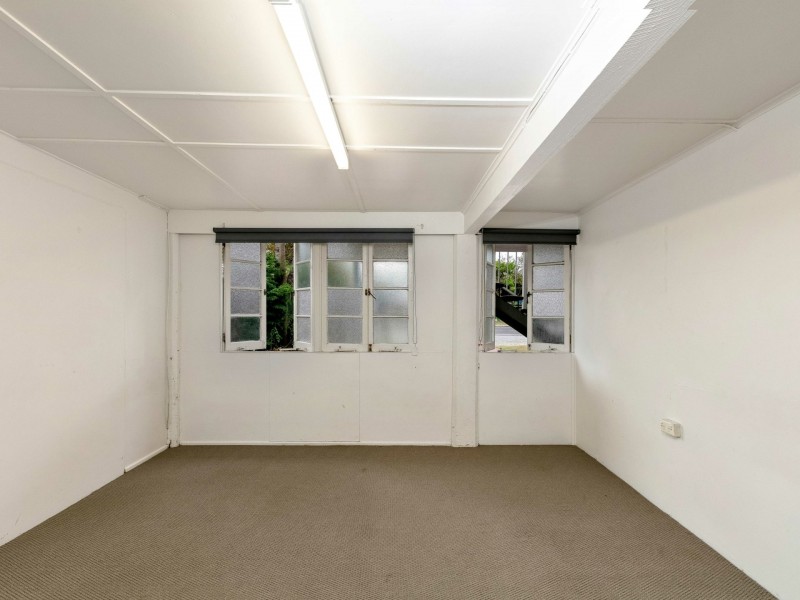 3/237 Lyons Street, Westcourt QLD 4870