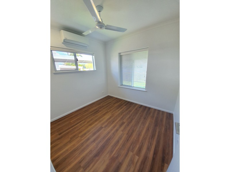 6 Junction Street, Edge Hill QLD 4870