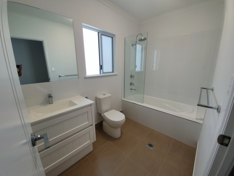 6 Junction Street, Edge Hill QLD 4870