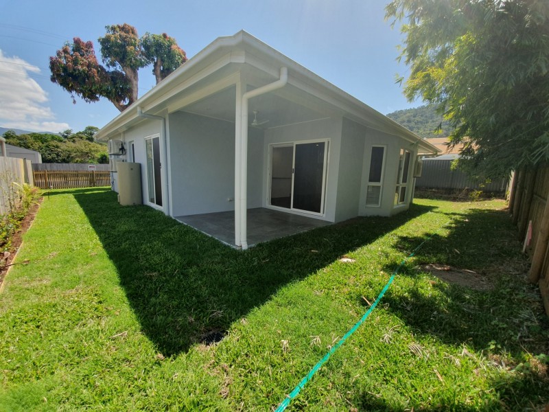 6 Junction Street, Edge Hill QLD 4870