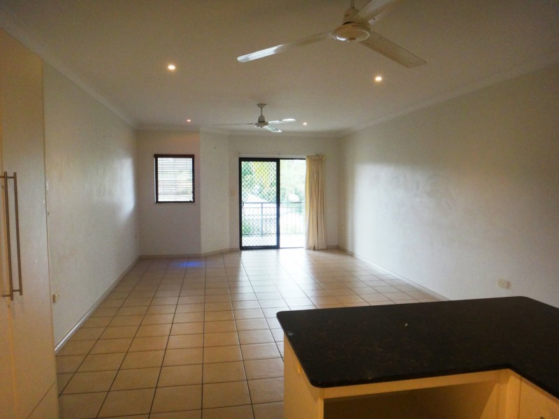 9/72 Digger Street, Cairns North QLD 4870