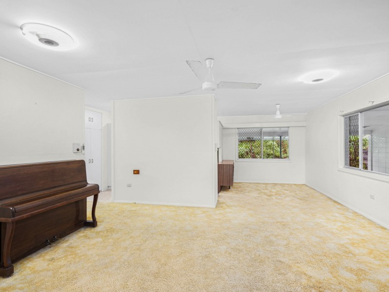 14 Stuart Street, Edge Hill QLD 4870