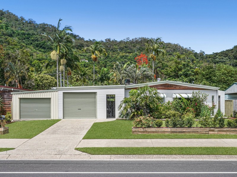 29 Ramsey Drive, Kanimbla QLD 4870