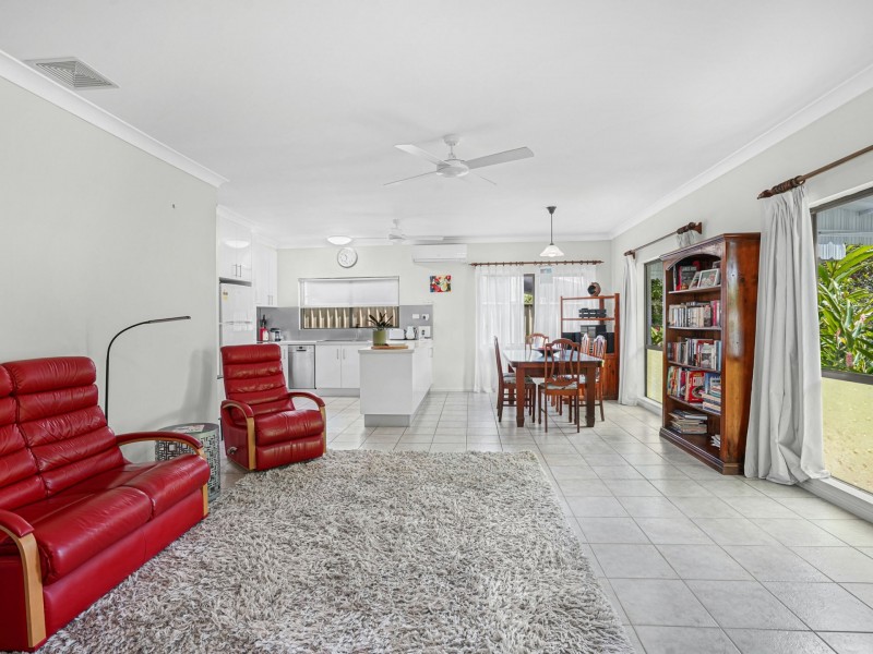 29 Ramsey Drive, Kanimbla QLD 4870