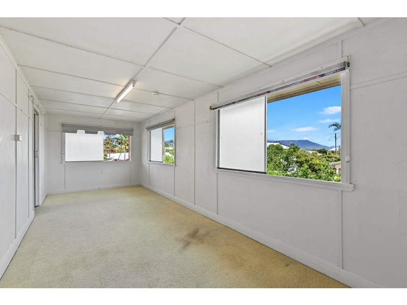 16 Kidston Street, Bungalow QLD 4870