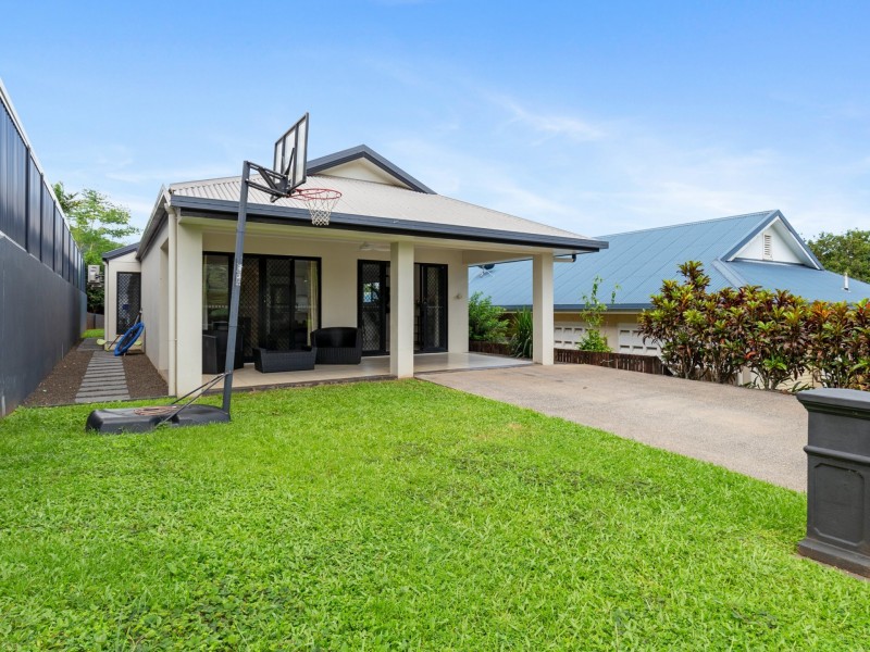 18 Spinos Street, Redlynch QLD 4870