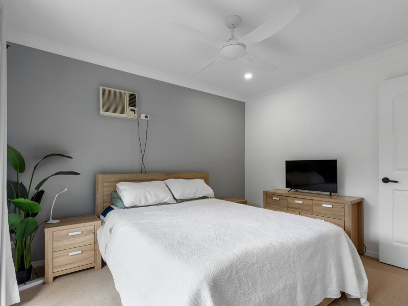 18 Spinos Street, Redlynch QLD 4870