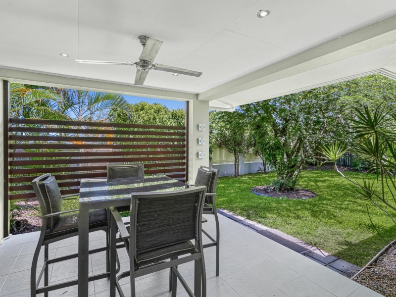 176 Greenslopes Street, Edge Hill QLD 4870