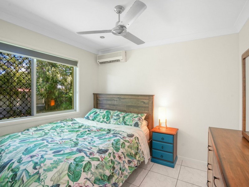 176 Greenslopes Street, Edge Hill QLD 4870