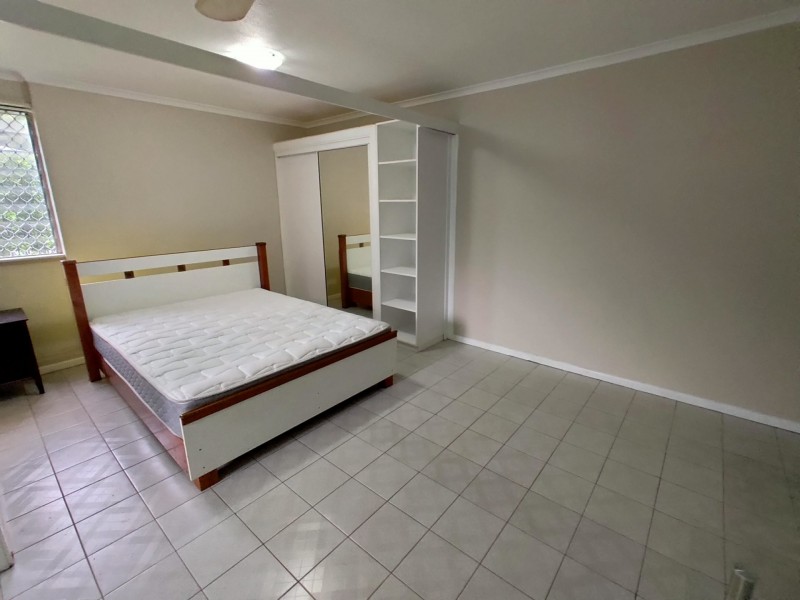 7/394 Mayers Street, Edge Hill QLD 4870