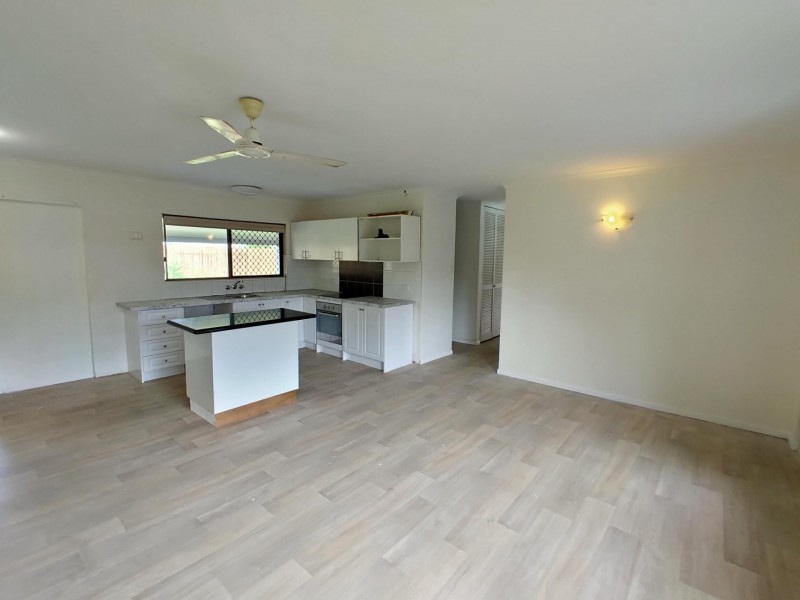 14 Harper Close, Manunda QLD 4870