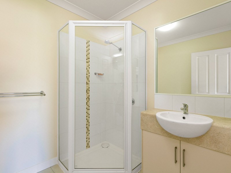 12/21 Giffin Road, White Rock QLD 4306