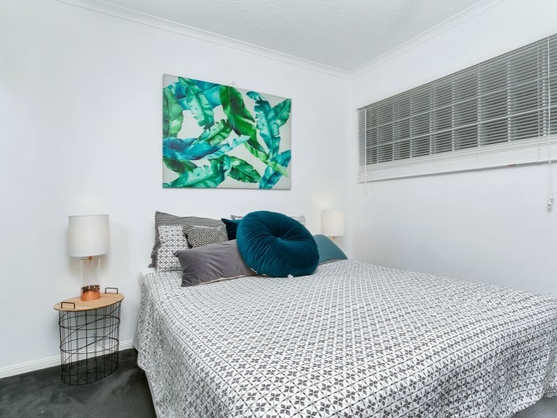 12/275 Esplanade, Cairns North QLD 4870