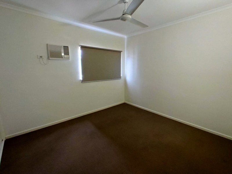 4/23 Mintaro Cres, Woree QLD 4868