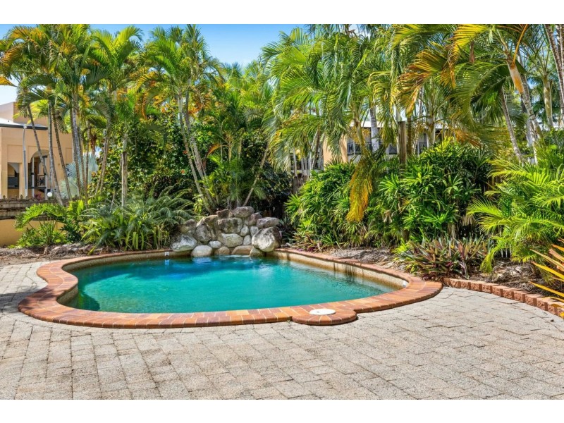 25/1 Chester Court, Manunda QLD 4870