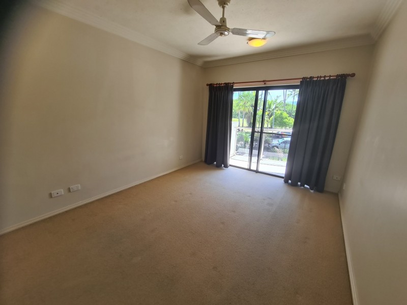 8/291 Esplanade, Cairns North QLD 4870