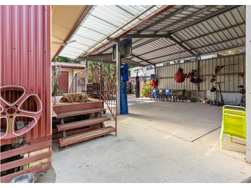 22 Henley Street, Earlville QLD 4870