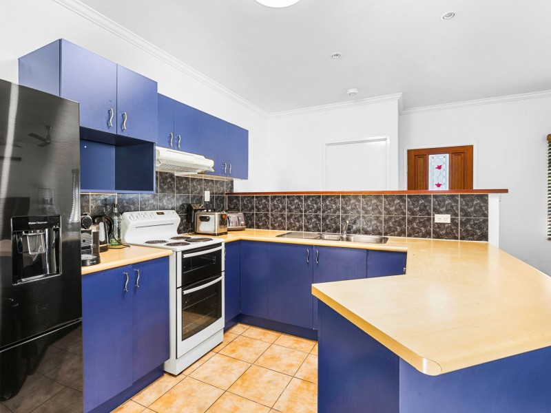 2 Moth Close, Edmonton QLD 4869