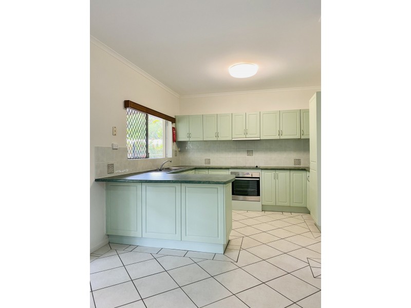 2 Orrell Close, Brinsmead QLD 4870