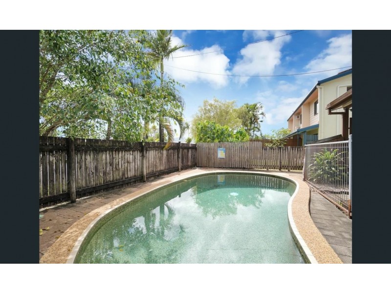 1/35 Mintaro Crescent, Woree QLD 4868