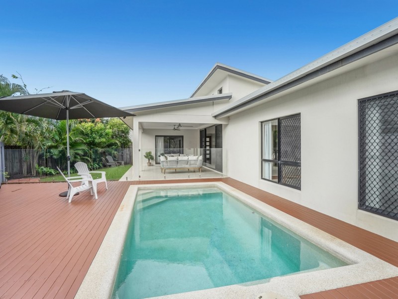 52 Dungarvan Close, Brinsmead QLD 4870
