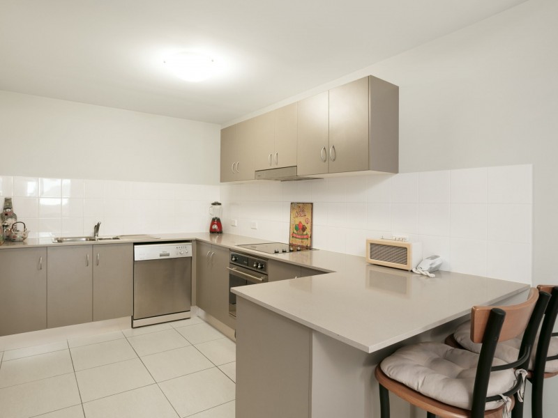 316/331 Lake Street, Cairns North QLD 4870