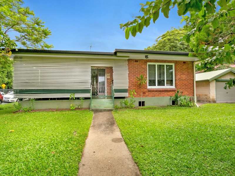165 Hoare Street, Manunda QLD 4870