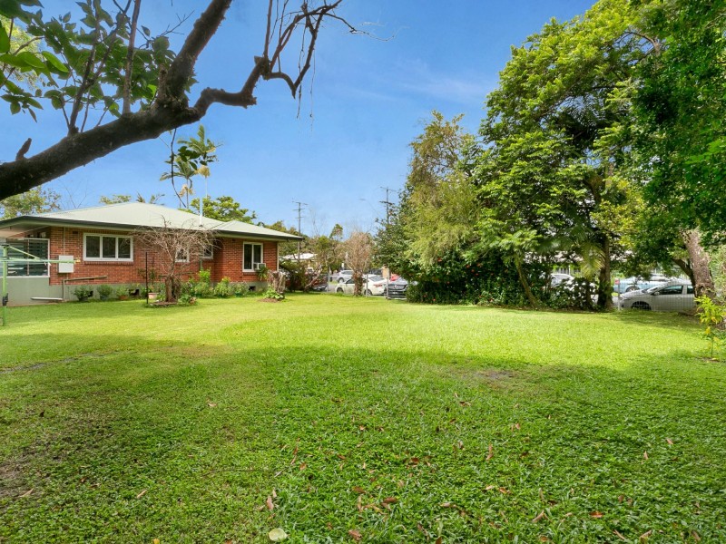 165 Hoare Street, Manunda QLD 4870
