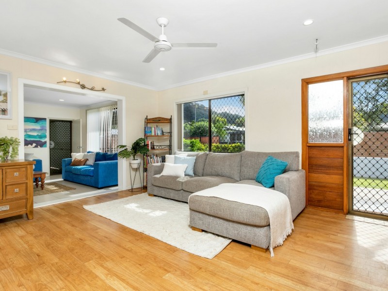 44 Loridan Drive, Brinsmead QLD 4870