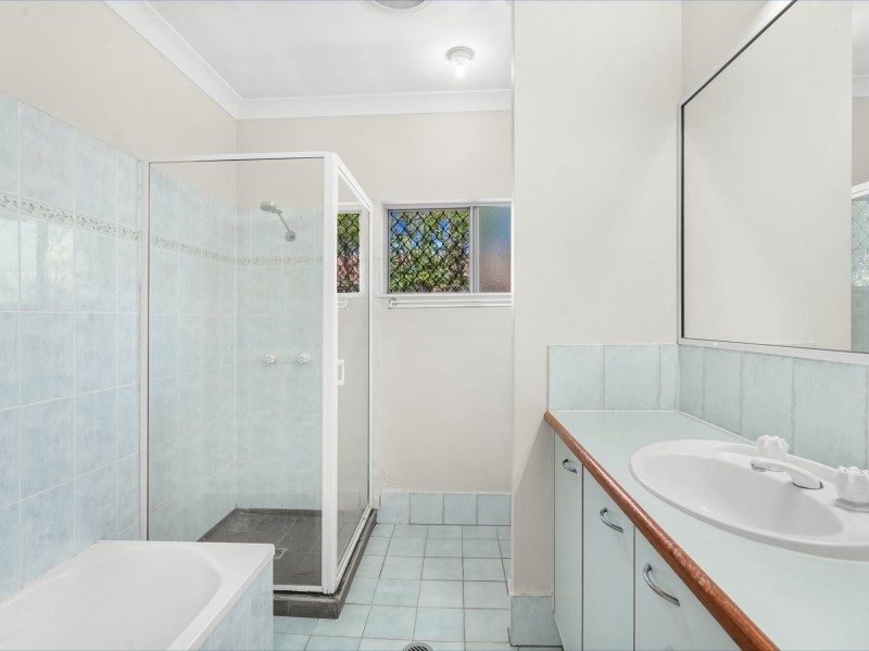 11 Bellbush Close, Mount Sheridan QLD 4868