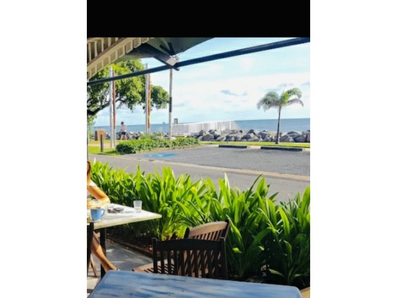 54 Waite Street, Machans Beach QLD 4878