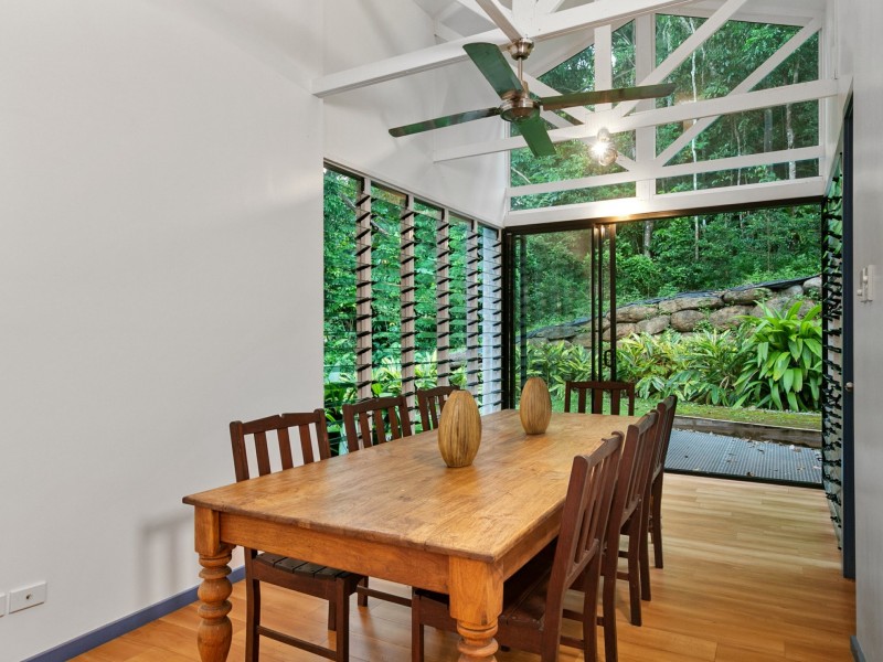 1 Raintree Place, Edge Hill QLD 4870