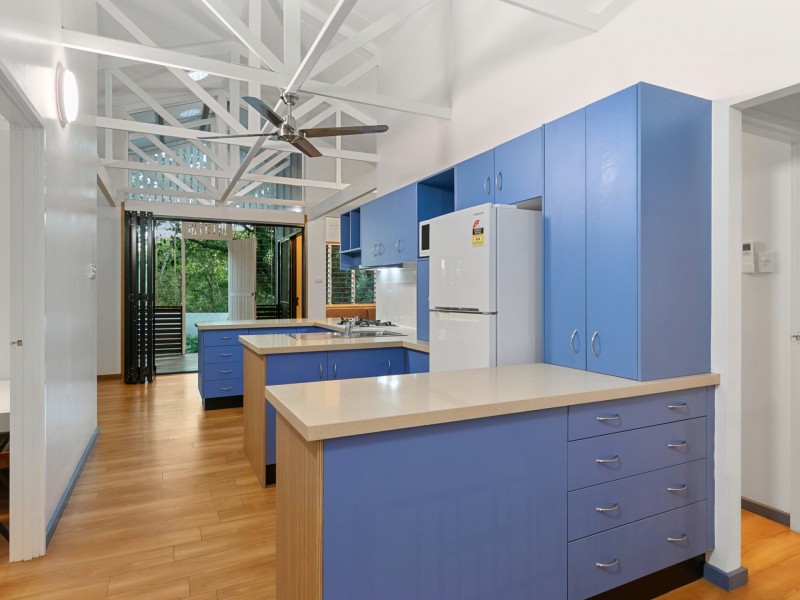 1 Raintree Place, Edge Hill QLD 4870