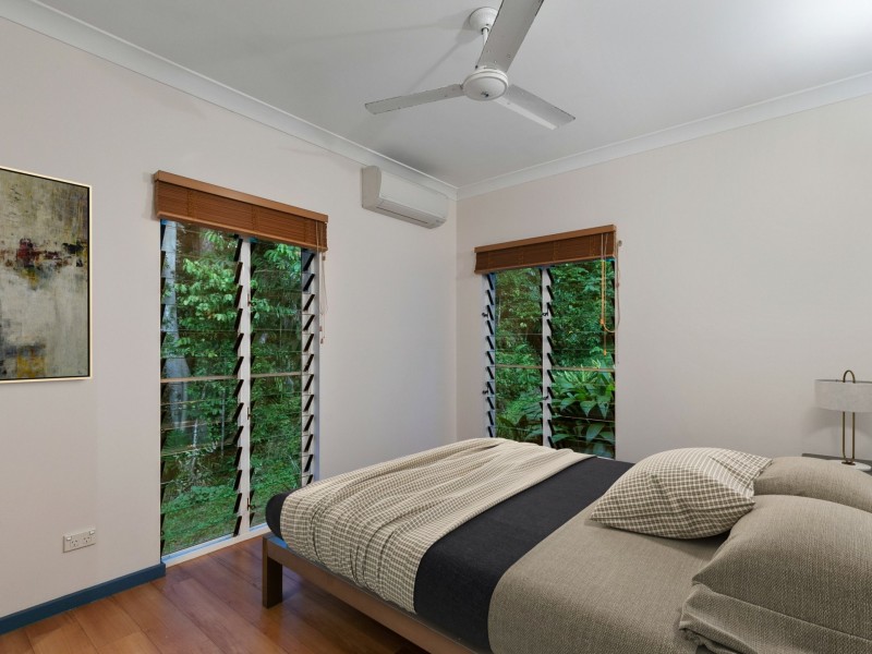 1 Raintree Place, Edge Hill QLD 4870