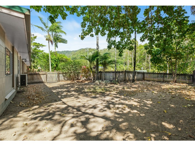 2/98 Reservoir Road, Manoora QLD 4870